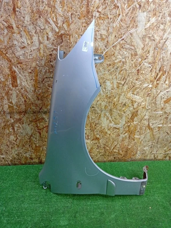 Крыло Mitsubishi Lancer 9 2003-2008