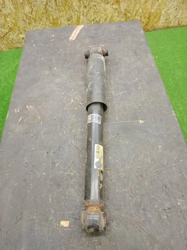 Амортизатор задний Renault Megane 3 2009-2016