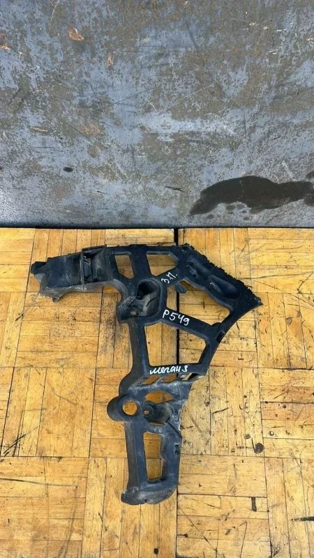 Кроншейн бампера Renault Megane 3 2009-2016