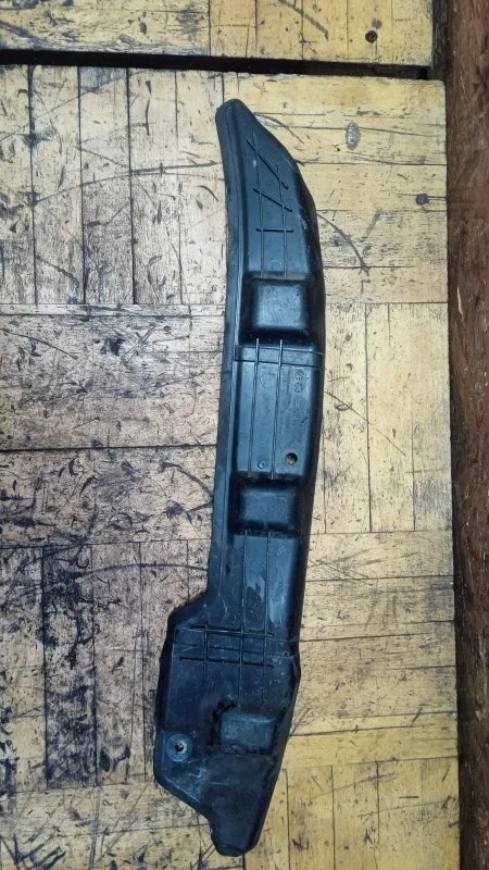 Пыльник крыла Skoda Superb 2008-2015