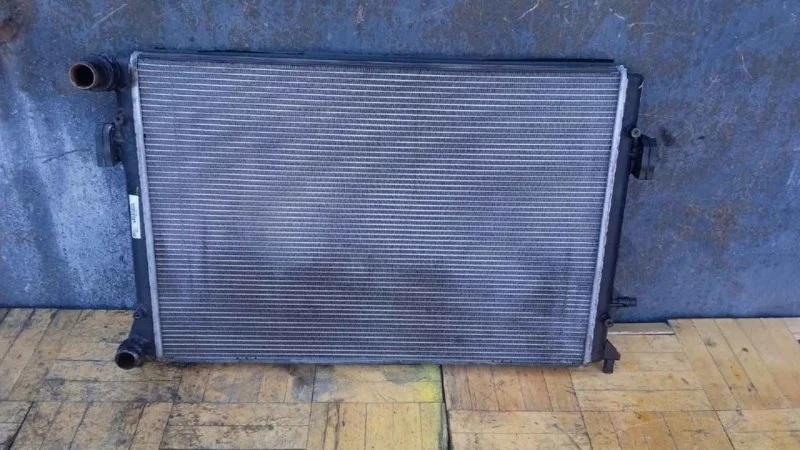 Радиатор основной Skoda Superb 2008-2015