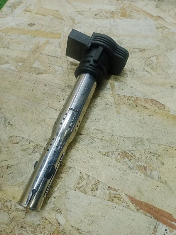 Катушка зажигания Volkswagen Passat 2005-2010 B6