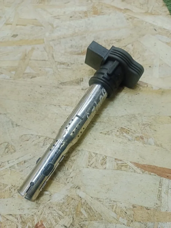 Катушка зажигания Volkswagen Passat 2005-2010 B6