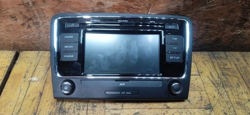 Магнитола Skoda Superb 2008-2015