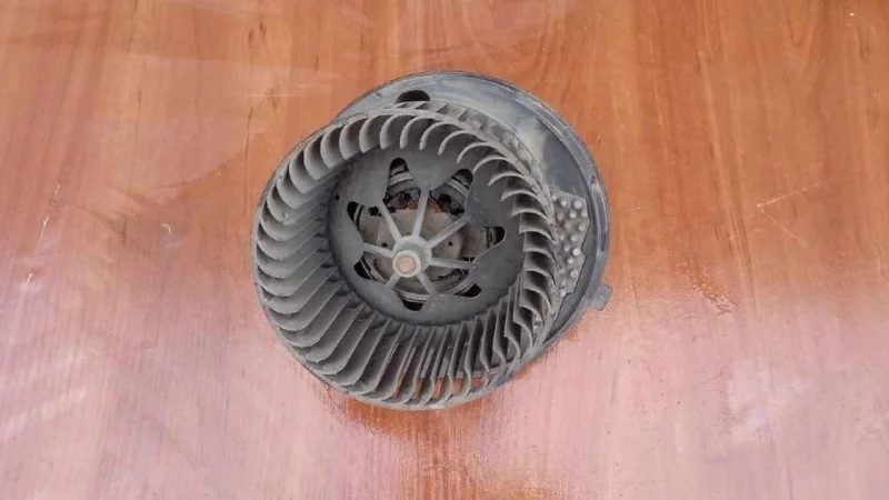 Моторчик отопителя Volkswagen Jetta 2011-2018