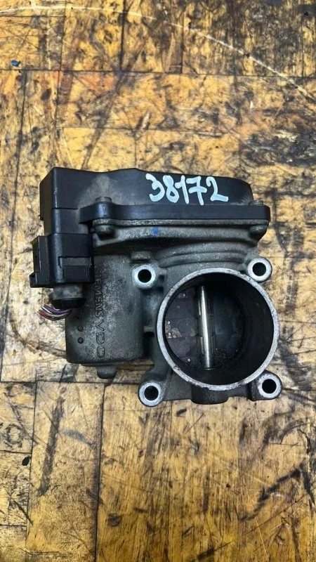 Дроссельная заслонка Volkswagen Polo 2001-2009