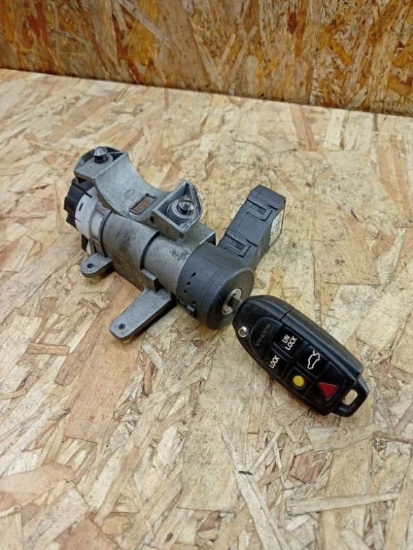 Замок зажигания Volvo XC 90 2002-2015