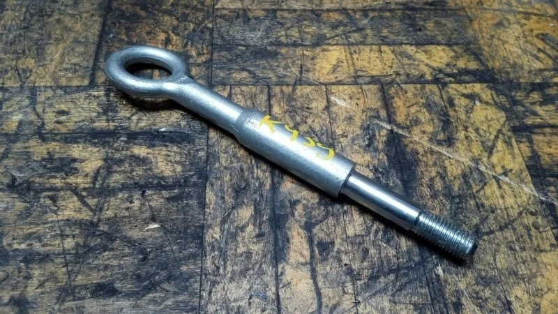 Крюк буксировочный Volvo V40 2012-2019 / Cross Country