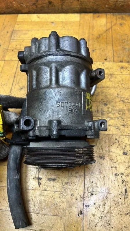 Компрессор кондиционера Peugeot 207 2006-2013