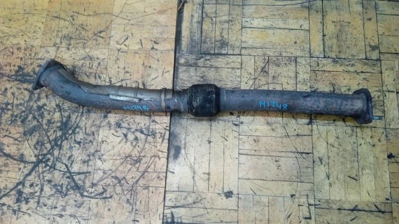 Приемная труба глушителя Nissan Pathfinder 2005-2014 R51