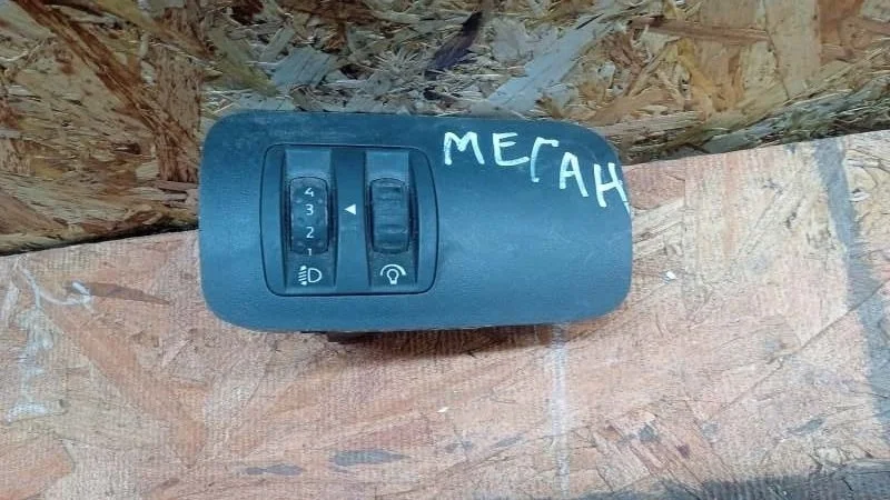 Блок регулировки угла наклона фар Renault Megane 2 2003-2009