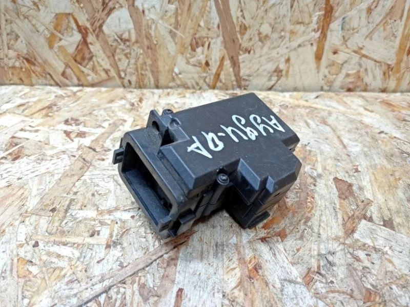 Замок зажигания электронный Audi A4 2007-2015 B8