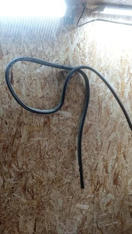 Уплотнитель проема двери Toyota Camry 2006-2011 V40