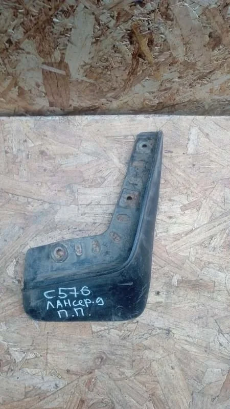 Брызговик Mitsubishi Lancer 9 2003-2008