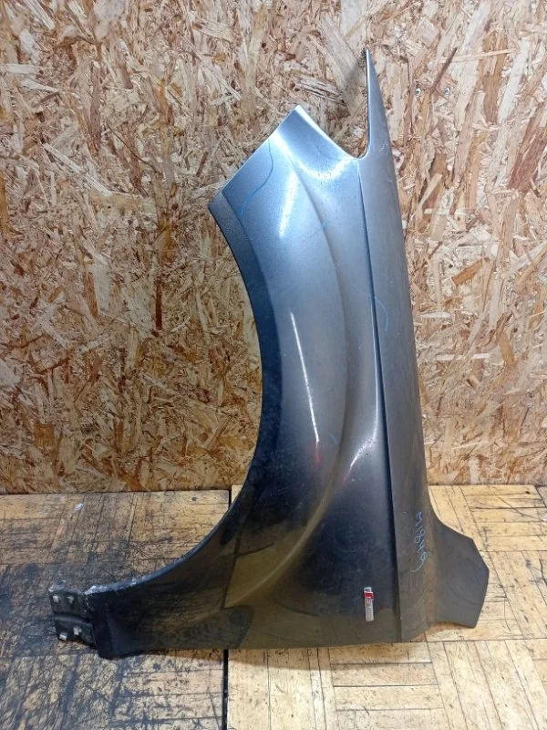 Крыло Audi Q7 2005-2015 4L