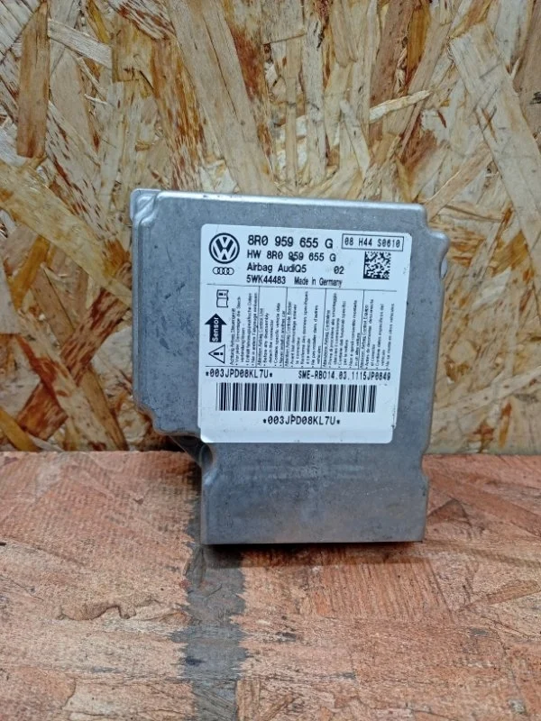 Блок управления air bag Audi Q5 2008-2017 8R
