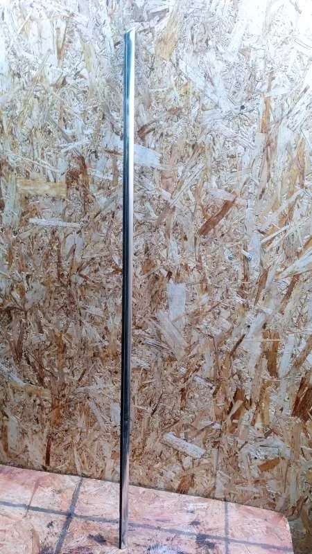 Бархотка двери наружная Skoda Superb 2008-2015