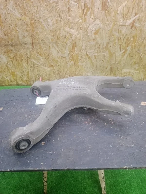 Рычаг подвески нижний Audi Q5 2008-2017 8R