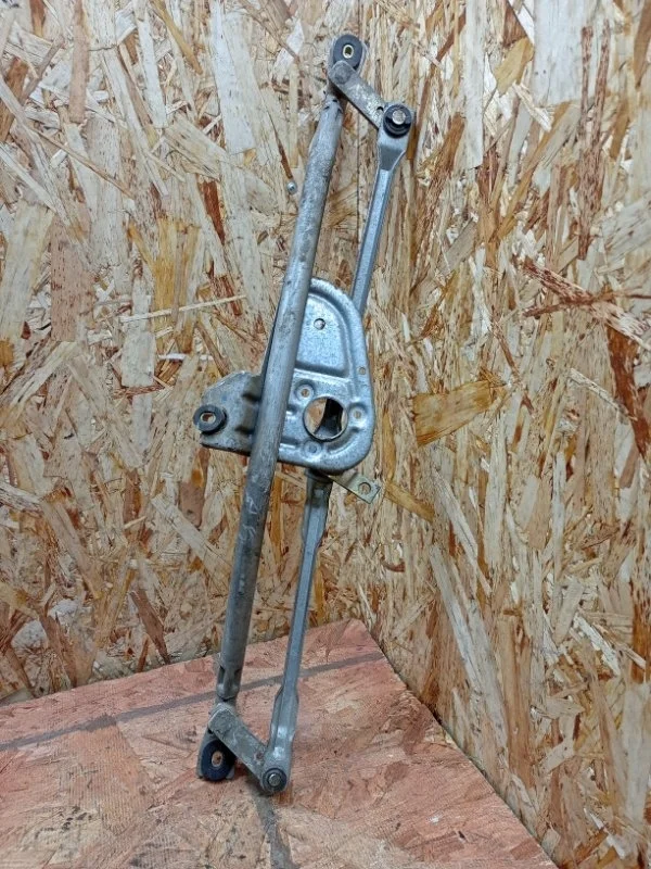 Трапеция стеклоочистителей Audi A6 1997-2004 C5