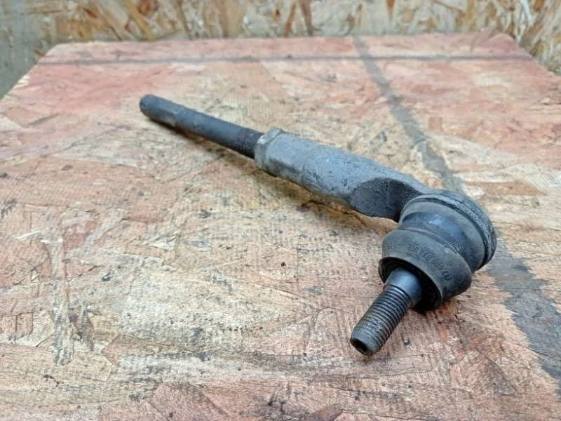 Рулевой наконечник Skoda Superb 2008-2015