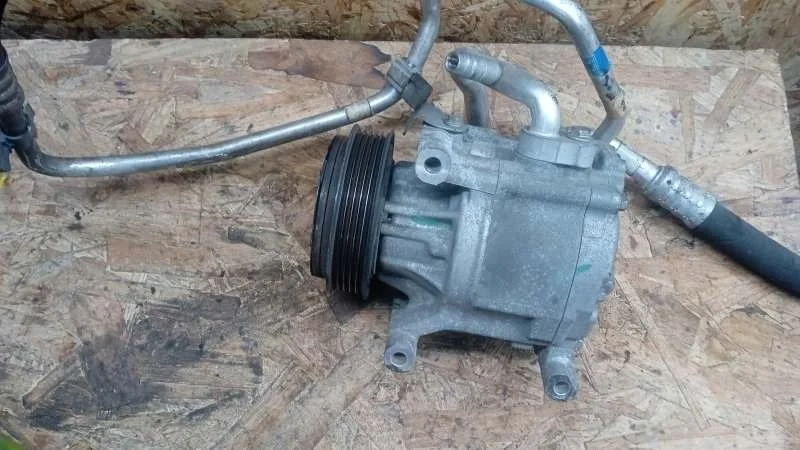 Компрессор кондиционера Fiat Grande Punto 2005-2018