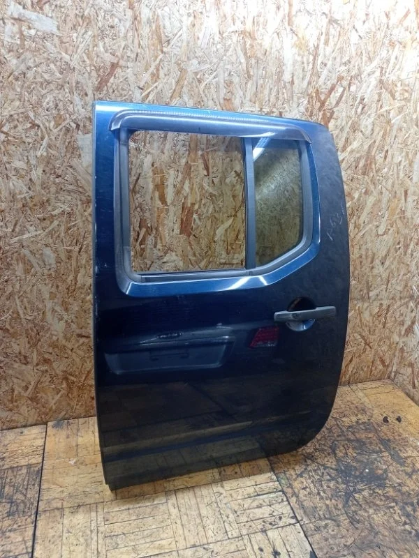 Дверь боковая Nissan Navara 2005-2015 (D40)