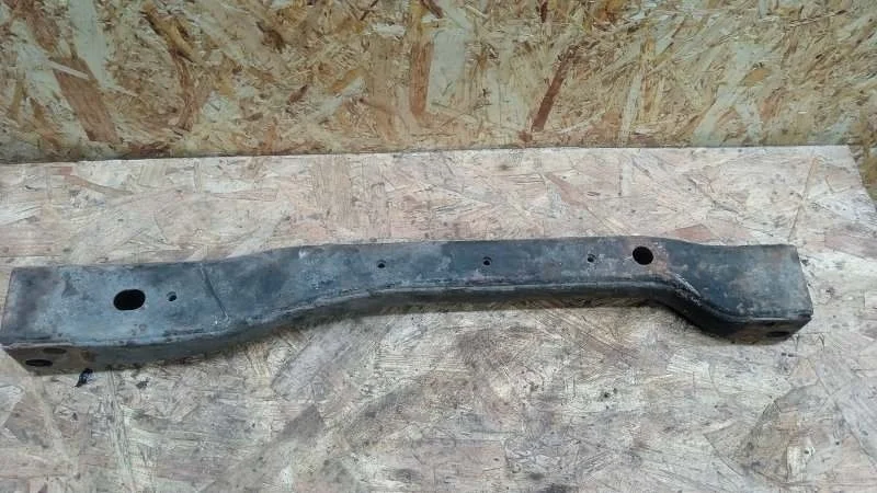 Балка передняя поперечная Nissan Navara 2005-2015 (D40)
