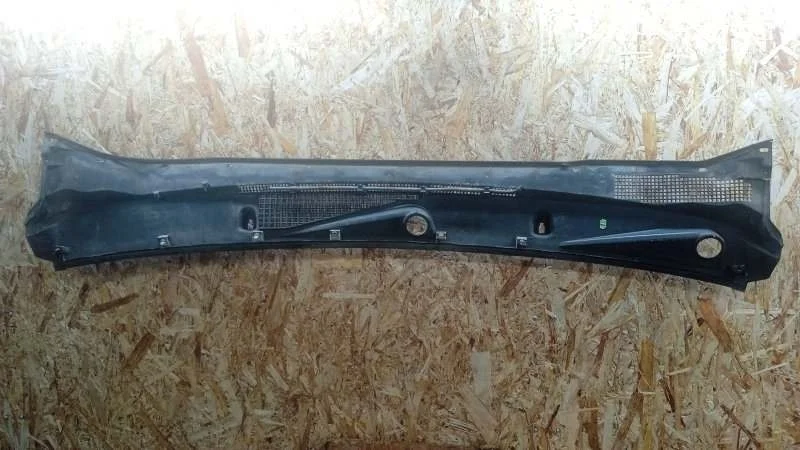 Жабо Nissan Pathfinder 2005-2014 R51