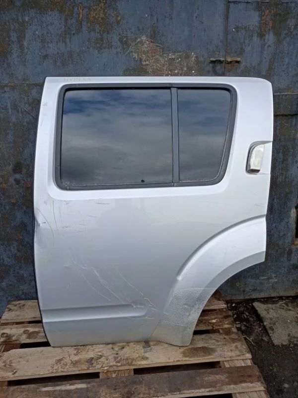 Дверь боковая Nissan Pathfinder 2005-2014 R51