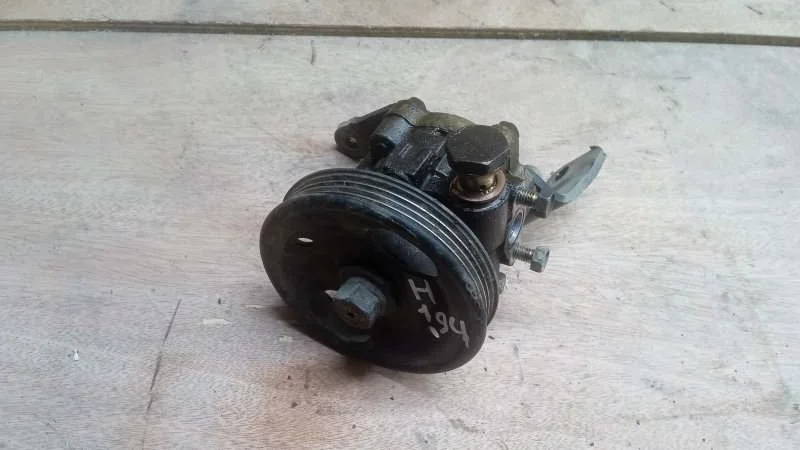 Насос гидроусилителя руля Nissan Pathfinder 2005-2014 R51