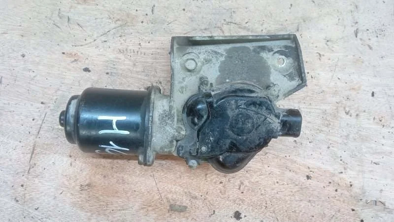 Моторчик стеклоочистителя Nissan Pathfinder 2005-2014 R51