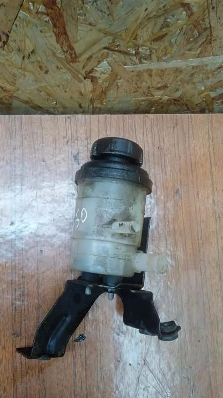 Бачок гидроусилителя Kia Sorento 2003-2009 (JC)