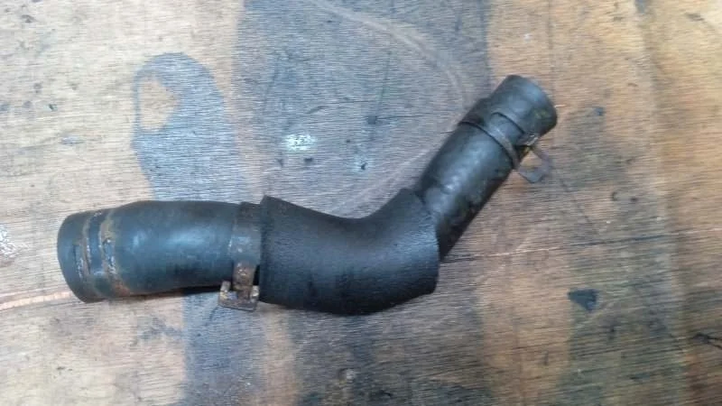 Патрубок масляного радиатора Kia Sorento 2009-2020 XM