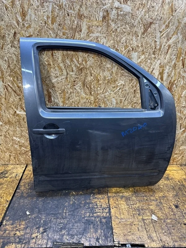 Дверь боковая Nissan Navara 2005-2015 D40