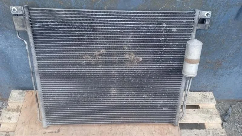 Радиатор кондиционера Nissan Navara 2005-2015 D40