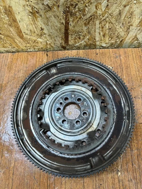 Маховик Volkswagen Golf 6 2011 2008-2015