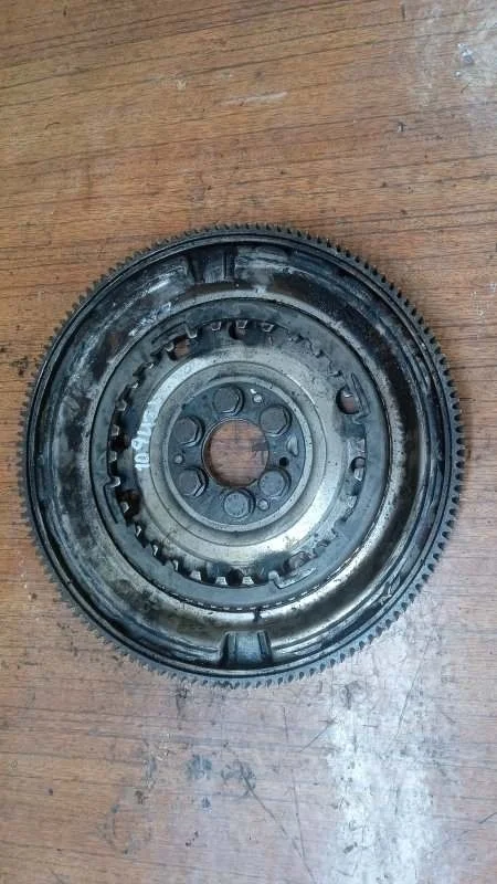 Маховик Volkswagen Polo