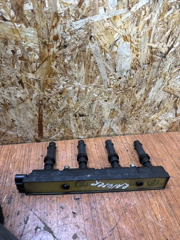 Катушка зажигания Opel Astra 2010-2017 J