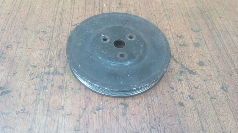 Шкив водяного насоса (помпы) Kia Spectra 2001-2017