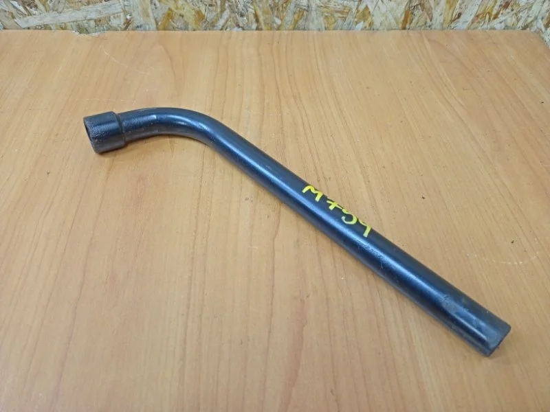 Ключ балонный Opel Corsa 2006-2015 D