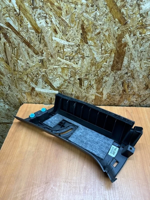Обшивка стойки Hyundai Santa Fe 2006-2012 CM