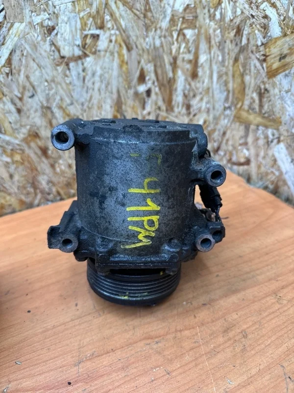 Компрессор кондиционера Mitsubishi Lancer 2003-2008 CS