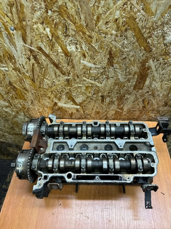 Головка блока цилиндров Opel Corsa