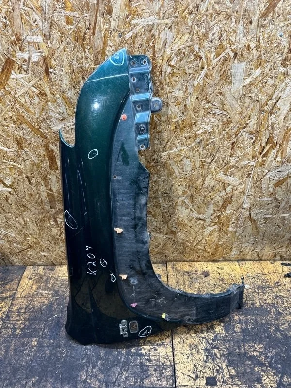 Крыло Toyota Land Cruiser 2002-2009 120 Prado