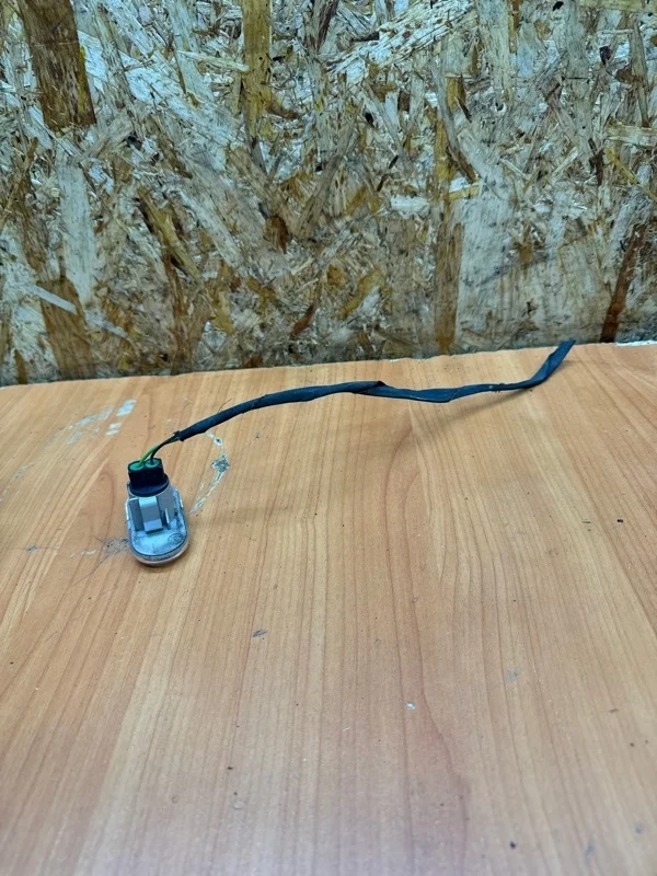 Повторитель крыло Renault Duster 2010-2021