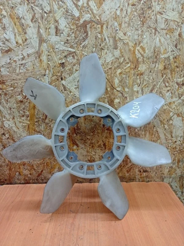 Крыльчатка вискомуфты Toyota Land Cruiser 2002-2009 120 Prado