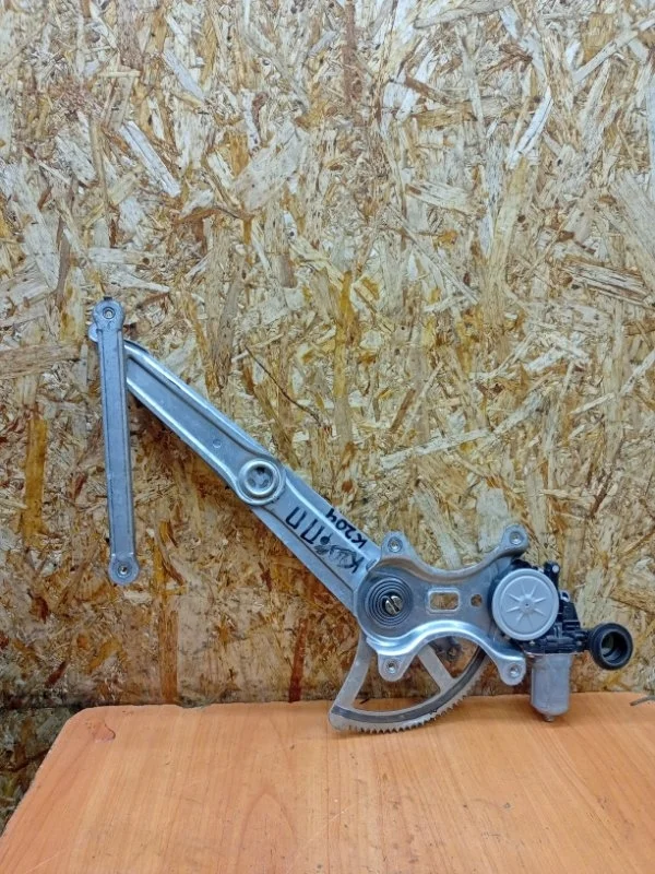 Стеклоподъемник Toyota Land Cruiser 2002-2009 120 Prado