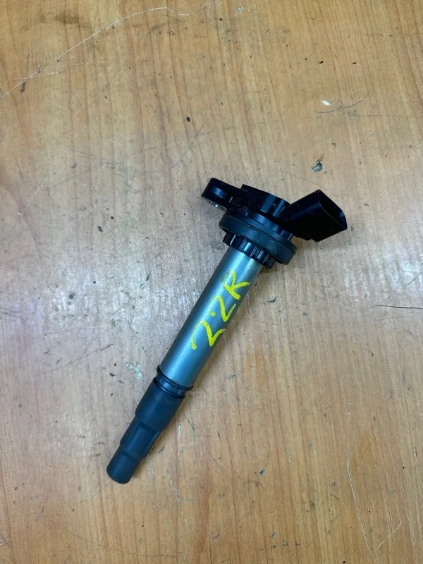 Катушка зажигания Toyota Auris 2006-2012 E15