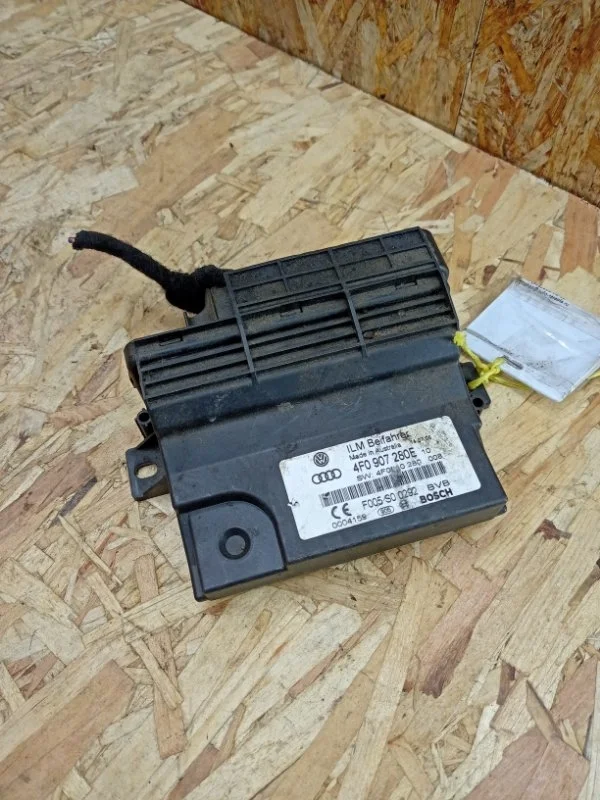 Блок управления бортовой сети Audi Q7 2005-2015 4L