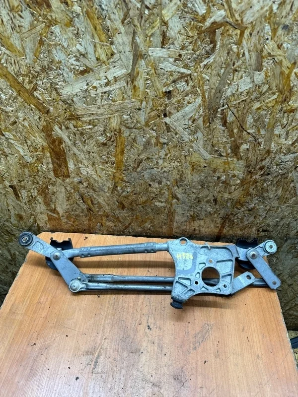 Трапеция стеклоочистителей Toyota Corolla 2006-2013 E150